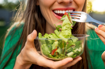 Calidad de las dietas basadas en vegetales y riesgo de periodontitis