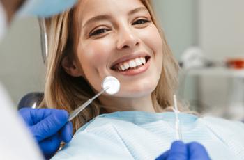 Association between caries and periodontal diseases in a sample of...