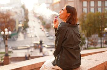 Cigarrillos electrónicos: ¿cómo afectan a la salud periodontal?