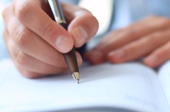 Resumen artículo 'Differences in antimicrobial activity of four...