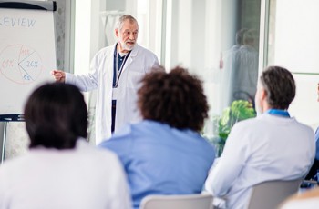 Protagonismo de la salud bucal, y de SEPA, en el 43º Congreso Nacional de...