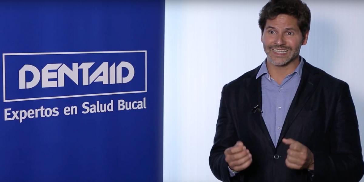 VIDEO: Dr. Xavier Calvo sobre la acción reparadora/cicatrizante del nuevo Perio·Aid Gel bioadhesivo