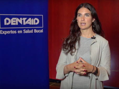 VIDEO: El Dr. Cambra y la Dra. García Mur nos hablan sobre el tratamiento periodontal